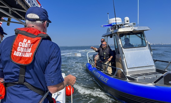 Coast Guard Auxiliary Flotilla 9 presents responsible boating course (Courtesy Fort Myers Beach Observer)