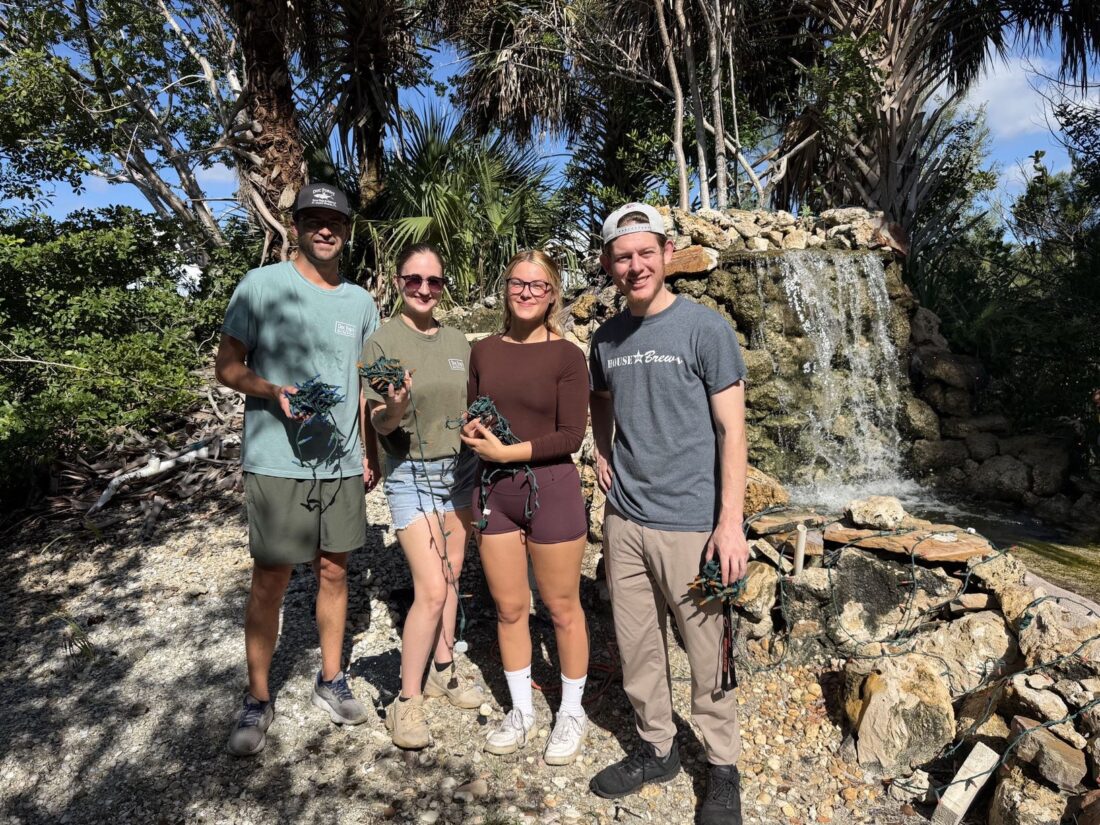 Doc Ford’s employees decorate Lakes Park for Halloween (courtesy Fort Myers Beach Observer)